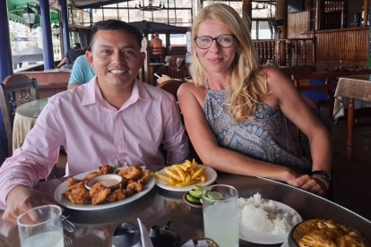 Amistad. Su amigo Ítalo asegura que ella se enamoró de Ecuador por su gente, sus paisajes y la comida.