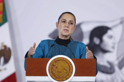 La presidenta de México, Claudia Sheinbaum, habla en una rueda de prensa este martes en el Palacio Nacional de Ciudad de México.