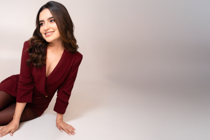 Cinthi Alvarado ha construido una carrera entre el maquillaje, la enseñanza y la creación de contenido.