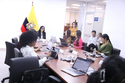 Padres de niños con atrofia muscular espinal expusieron ante la Asamblea las dificultades para acceder a medicamentos.