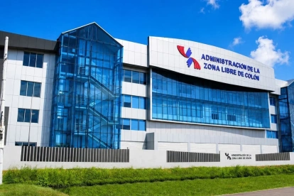 La Zona Libre Colón es una de las zonas libres más grandes del mundo. Opera en Panamá.