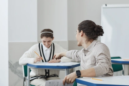 Los profesionales interesados podrán registrar su hoja de vida y postular hasta cinco plazas disponibles en la plataforma Educa Empleo.