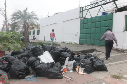 El consorcio Durán Limpio dejó de recoger los desechos en el cantón semanas atrás.