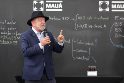 El presidente de Brasil, Luiz Inácio Lula da Silva, habla durante una visita al Instituto Mauá de Tecnología (IMT) este lunes.