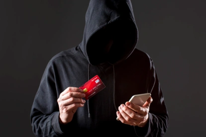 Ante una extorsión debe acudir inmediatamente a las autoridades para proteger sus cuentas bancarias, su negocio y vivienda.