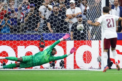 Francia vs. España: Mikel Oyarzabal abrió la cuenta para la Furia Roja.