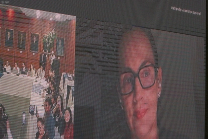 Inés Manzano participó por videoconferencia en la sesión de la Comisión de Fiscalización durante su juicio político.