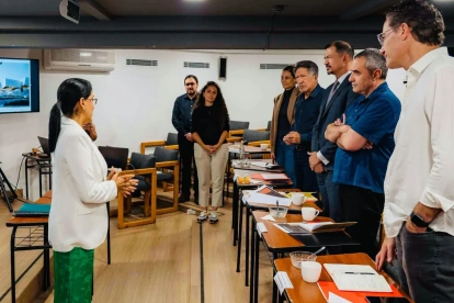 El 2 de julio del 2026, Gilda Alcívar, ministra de Educación, Cultura y Deportes, saludó con los miembros del jurado, para elegir el diseño del nuevo Museo Nacional.
