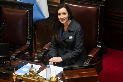Victoria Villarruel, vicepresidenta actual de Argentina, generó críticas recordando la Guerra de las Malvinas.
