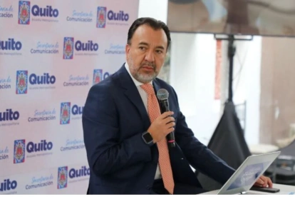 El alcalde Pabel Muñoz ha manifestado su molestia por haber sido denunciado ante el TCE, junto con Diego Garrido.