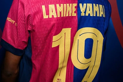 Lamine Yamal utiliza el número 19 en el Mundial