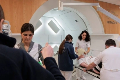 329 ecuatorianos viajaron a Pamplona entre 2025 y 2026 por tratamientos médicos especializados.