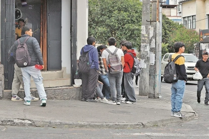 Espacio. Uno de los principales problemas que se detectó es el consumo de licor en el espacio público de La Mariscal.