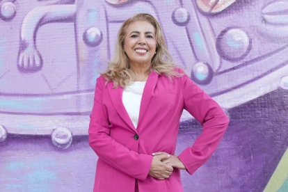 Martha Rizzo es la segunda mujer en ocupar la dirección de la Casa de la Cultura núcleo Guayas.