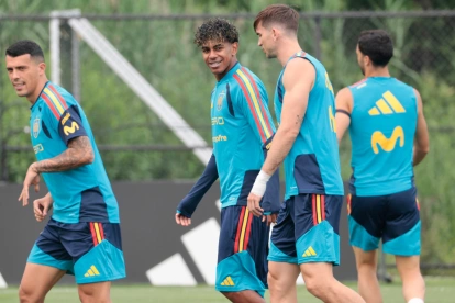 España en la final del Mundial 2026: un entrenamiento de cara al partido contra Argentina.