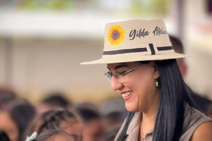 Gilda Alcívar dispuso clases virtuales este viernes tras la balacera en San Lorenzo, Esmeraldas.