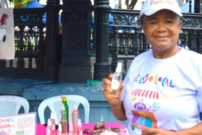 Hogar de Cristo organiza una feria de emprendimientos en Monte Sinaí