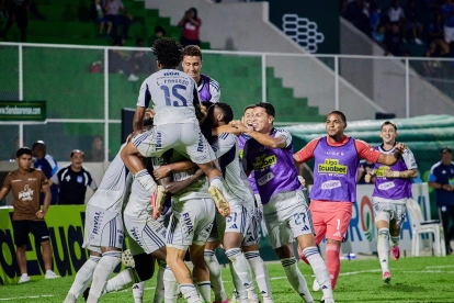 Emelec visita a Independiente del Valle en la fecha 20 de la LigaPro 2026.