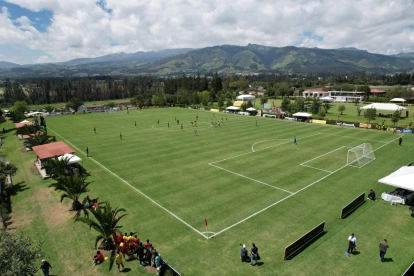 Valle. Grandes terrenos impulsan la infraestructura deportiva en Tumbaco.