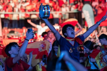 El español Pedro Sánchez seguramente sacará el mayor oxígeno posible de la coyuntura. Siempre un triunfo del país pone paños fríos a los momentos de mayor tensión política.