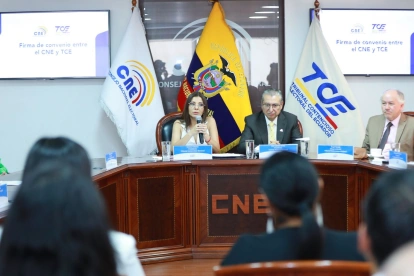La Función Electoral en Ecuador está conformada por el Consejo Nacional Electoral (CNE) y el Tribunal Contencioso Elecotral (TCE)