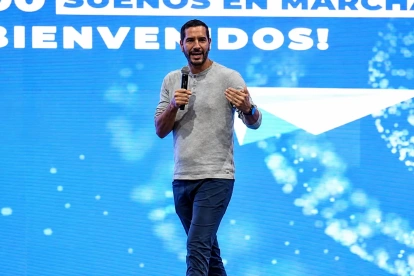 El ministro Roberto Luque fue convocado a la mesa de Fiscalización en el marco del juicio político contra Inés Manzano.