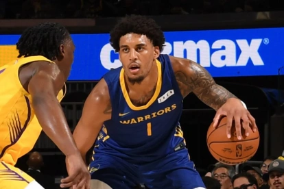 Yaxel Lendeborg durante un partido de la NBA Summer League con los Golden State Warriors.