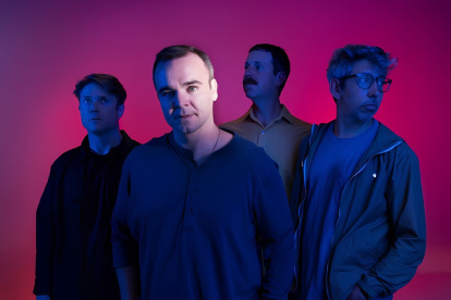 Future Islands llevará su mezcla de synth pop e indie al concierto de The Strokes en Quito.