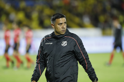 César Farías recalcó la importancia de un triunfo de Barcelona ante Liga de Quito.