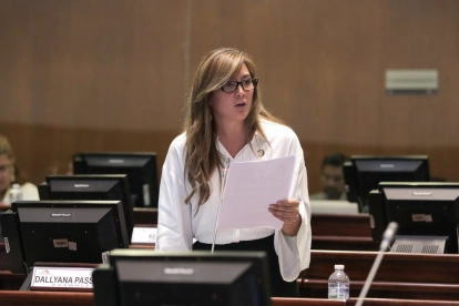 Imagen de archivo de Dallyana Passailaigue durante una intervención en la Asamblea Nacional, en el marco de su trayectoria política tras dejar el PSC
