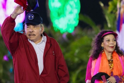 Lo que gobierna Nicaragua no es un pueblo, sino una sociedad conyugal en la que Daniel Ortega codirige su país con su cónyuge Rosario Murillo.