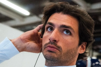 Carlos Sainz, momentos antes de disputar el Gran Premio de Bélgica en el circuito de Spa-Francorchamps.