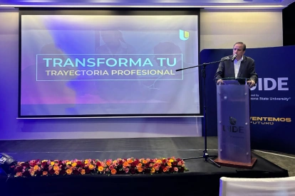 La transformación del empleo obliga a los trabajadores a actualizar sus conocimientos y desarrollar nuevas competencias para responder a las demandas de las empresas.
