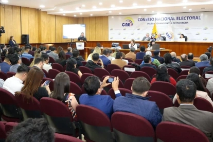 El consejo consultivo con organizaciones políticas tuvo lugar en Pichincha.