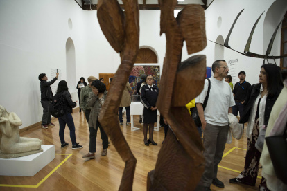 La reapertura del ala norte también presenta Montajes. Reserva Abierta, exposición que reúne obras de la Reserva Alberto Mena Caamaño del Centro Cultural Metropolitano.