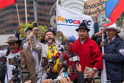 El abogado Washington Andrade, integrante de la Plataforma por la Revocatoria, presentó un recurso de impugnación en el TCE.