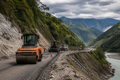 El mantenimiento permanente de la red vial es clave para evitar el aislamiento de regiones y proteger la producción nacional frente a la crisis y los eventos climáticos.