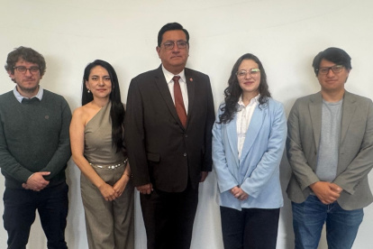 El foro "Ecuador sin Diálisis" reunió a expertos que propusieron cambiar el modelo de atención renal, priorizando el diagnóstico temprano y la prevención para reducir la dependencia de la diálisis.