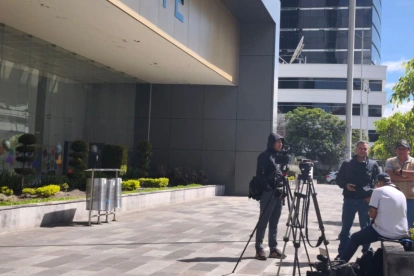 Periodistas fueron impedidos de ingresar a la audiencia del caso Triple A, pese a que la diligencia no fue declarada reservada.