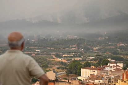 Vista general de Onda (Castellón), uno de los municipios afectados por el incendio que sigue activo y ha quemado ya más de 8.500 hectáreas.