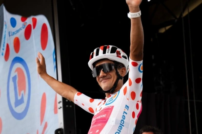 Richard Carapaz ganó el Rey de la Montaña en el Tour de Francia.