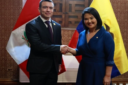 Cita. Keiko Fujimori se reunió con Daniel Noboa ayer en Perú, antes de su posesión como nueva presidenta.