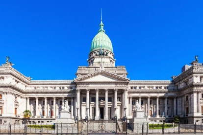 El Congreso de la Nación Argentina, sede del Poder Legislativo en Buenos Aires.