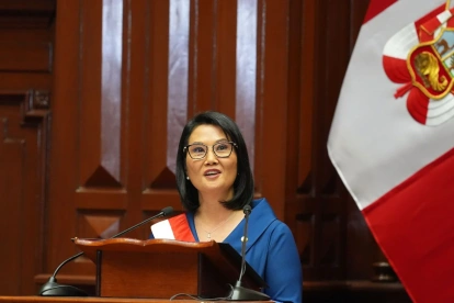 La nueva presidenta de Perú, Keiko Fujimori, dijo en su posesión que gobernará sólo cinco años. En principio parece una obviedad, una minucia. Pero hay tantos farsantes que ofrecieron no aferrarse al poder.