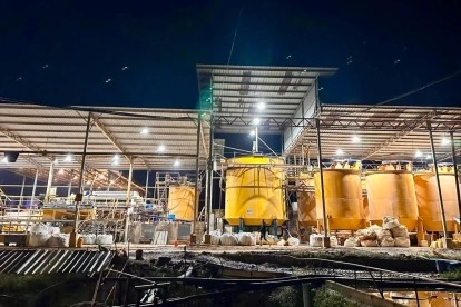 Fiscalía investiga si minería ilegal financió a Los Lobos en Ponce Enríquez.