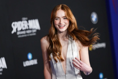 La actriz Sadie Sink llega al estreno mundial de Spider-Man: Brand New Day en el Dolby Theatre de Los Ángeles, California (EE. UU.), el 27 de julio de 2026.