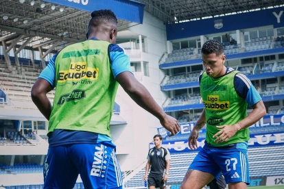 Emelec marcha en las posiciones de en medio de la tabla de LigaPro.