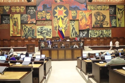 Pleno negó en Quito debatir documentos de Fiscalía y TCE sobre organizaciones políticas.