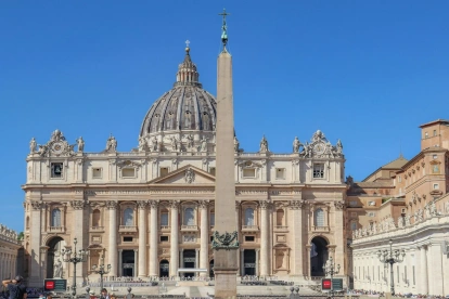La protección de los desvalidos fue, desde un inicio, la marca principal del derecho canónico como sistema de gobierno del cristianismo. Hoy la Iglesia ha sido desplazada de ese rol central.