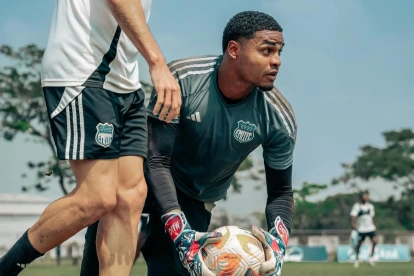 Mario Valero ha jugado 2 partidos de titular como Emelec en la LigaPro 2026